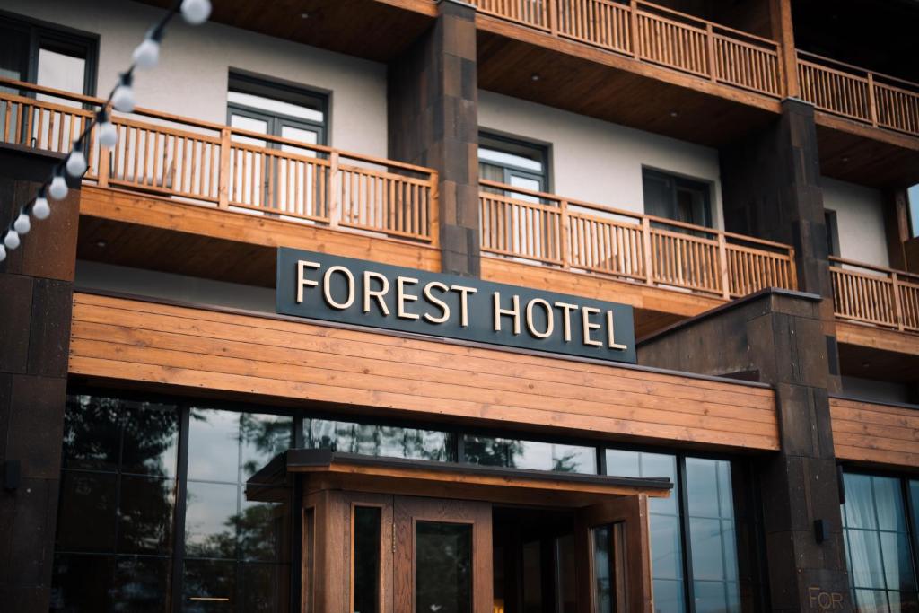 FORest 1961 Hotel & Restaurant